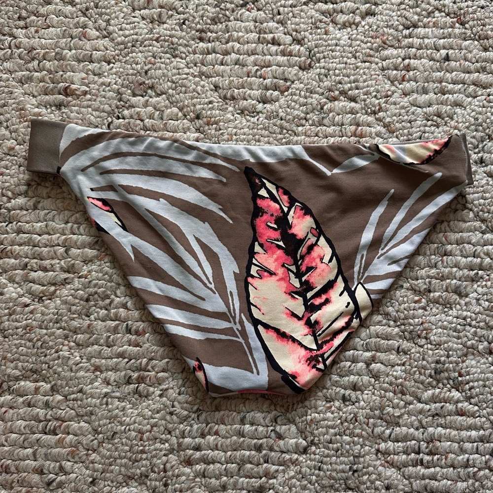 Maaji 4-Way-Wear Bikini Set - image 6